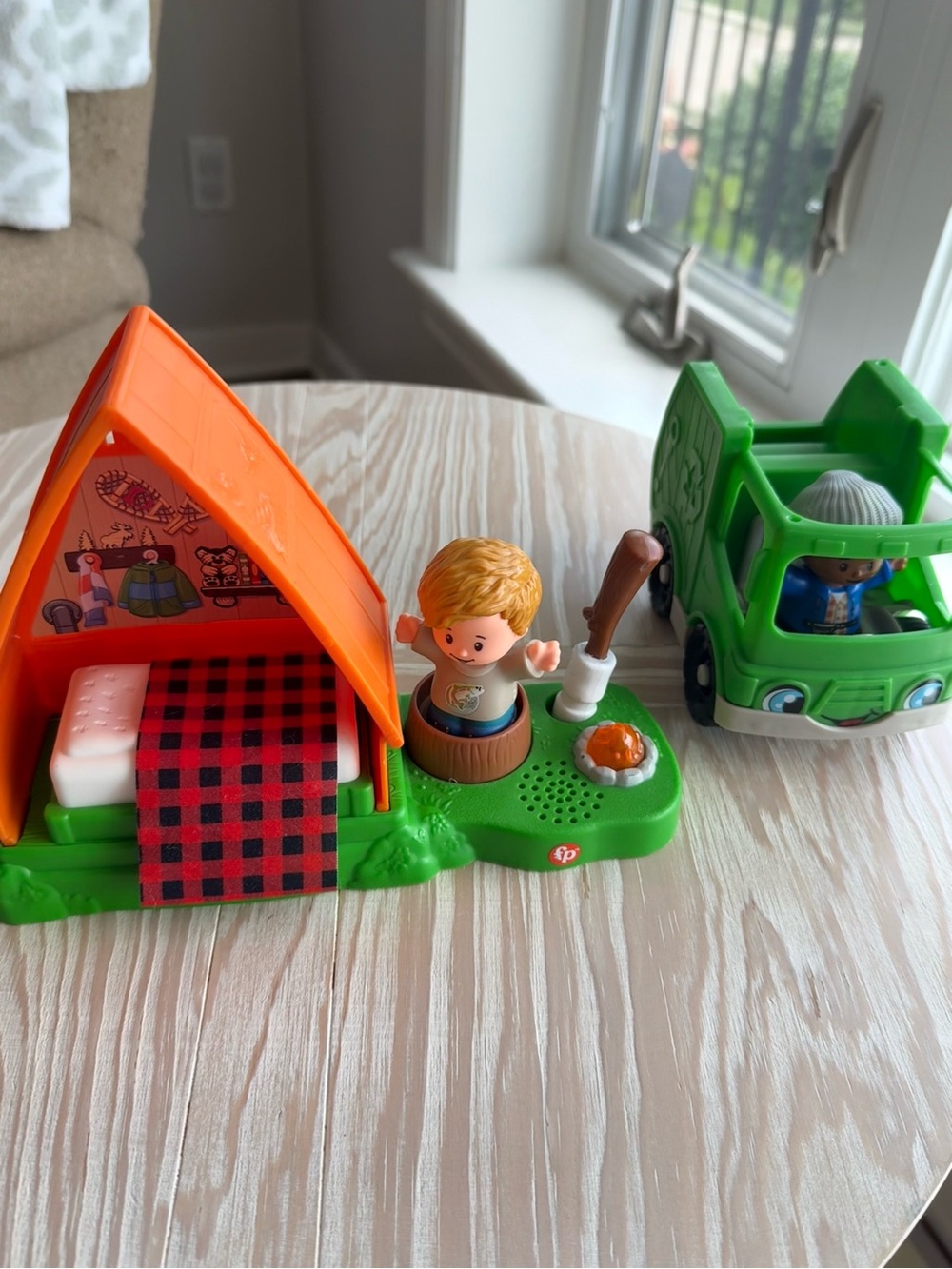 Fisher-price little people camping & recycle truck